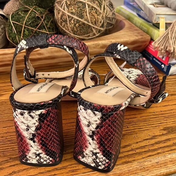 Antonio Melani Red Snakeskin Sandals, Size 10, NWT - Picture 3 of 6